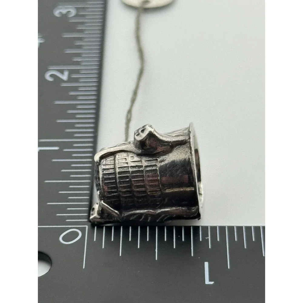 REO‎ Sterling Silver Cat Kitten Thimble Shaped Pendant